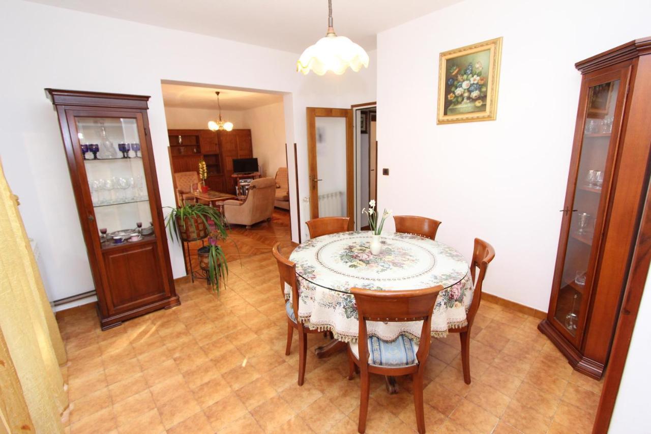 Apartment Clementina Visnjan Ngoại thất bức ảnh