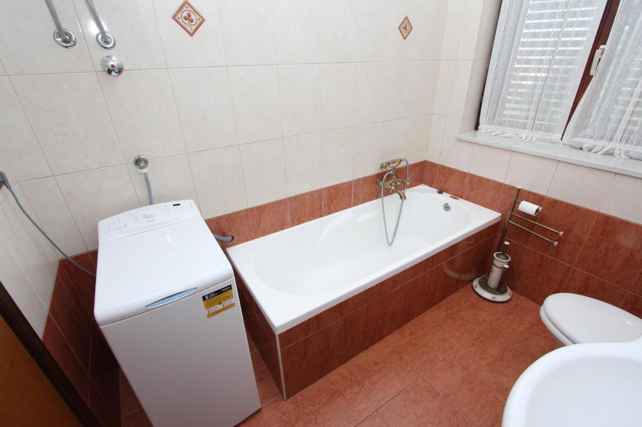 Apartment Clementina Visnjan Ngoại thất bức ảnh